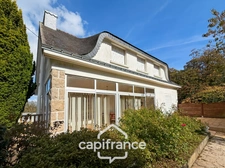 À vendre, sur la commune de Séglien, une maison familiale sur 6000 m2 de terrain