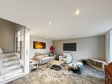 À vendre – Charmante maison rénovée de 87 m² au cœur de la campagne verdoyante de Lanvénégen, à deux pas du Faouët