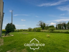 Maison à vendre proche Pontivy – 85 m² – 2 chambres – terrain 807 m² – garage – fort potentiel