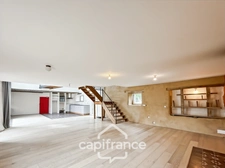 CHARACTERFUL PROPERTY WITH A 185 M² FARMHOUSE, TWO SEPARATE DWELLINGS AND A SHED, JUST A FEW MINUTES FROM PONTIVY – SAINT-GÉRAND