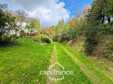 À vendre, sur la commune de Séglien, une maison familiale sur 6000 m2 de terrain