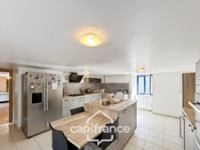 LONGÈRE – 90,6 M² HABITABLES – 2 CHAMBRES – TERRAIN DE 840 M² – GARAGE, CARPORT ET DÉPENDANCE – POTENTIEL D'AGRANDISSEMENT – CRÉDIN
