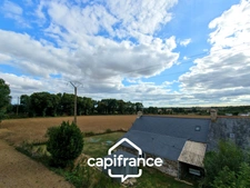 Maison à vendre proche Pontivy – 85 m² – 2 chambres – terrain 807 m² – garage – fort potentiel