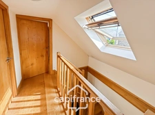 LONGÈRE – 90,6 M² HABITABLES – 2 CHAMBRES – TERRAIN DE 840 M² – GARAGE, CARPORT ET DÉPENDANCE – POTENTIEL D'AGRANDISSEMENT – CRÉDIN