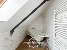 À vendre – Charmante maison rénovée de 87 m² au cœur de la campagne verdoyante de Lanvénégen, à deux pas du Faouët