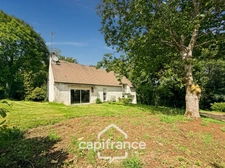 Maison à vendre 6 pièces avec grand terrain arboré – Campagne de Guern