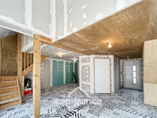 CHARACTERFUL PROPERTY WITH A 185 M² FARMHOUSE, TWO SEPARATE DWELLINGS AND A SHED, JUST A FEW MINUTES FROM PONTIVY – SAINT-GÉRAND