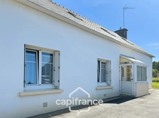 Maison à vendre proche Pontivy – 85 m² – 2 chambres – terrain 807 m² – garage – fort potentiel