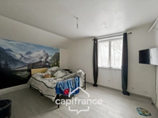 Bien d'exception : Loft familial de 254 m², 6 chambres, terrain clos de 1 900 m²