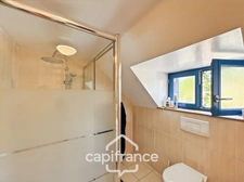 LONGÈRE – 90,6 M² HABITABLES – 2 CHAMBRES – TERRAIN DE 840 M² – GARAGE, CARPORT ET DÉPENDANCE – POTENTIEL D'AGRANDISSEMENT – CRÉDIN