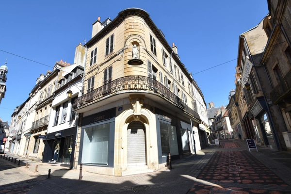 Immeuble à vendre MOULINS (03)