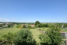 Dpt Nièvre (58), à vendre CERCY LA TOUR appartement T3   