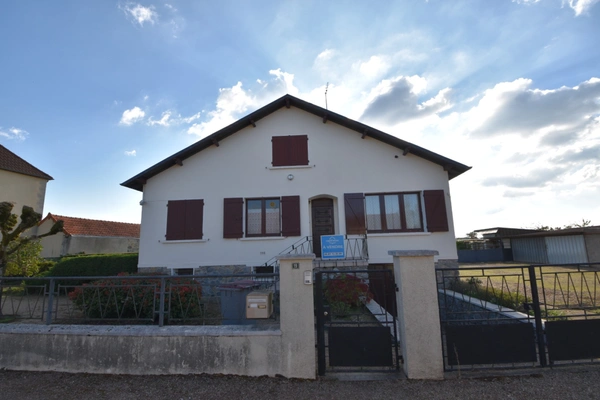 Maison à vendre 5 pièces GANNAY SUR LOIRE (03)