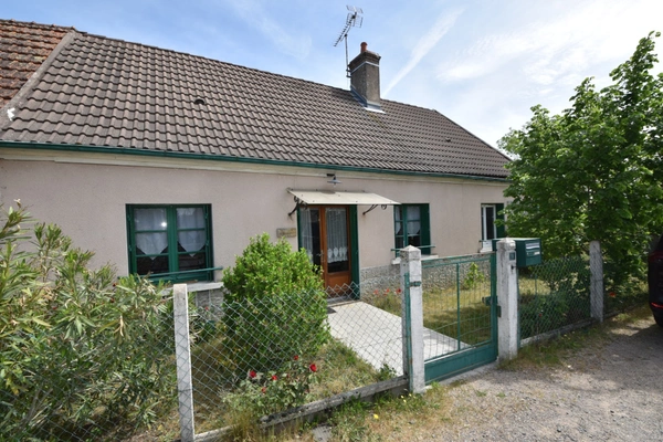 Maison à vendre 3 pièces GANNAY SUR LOIRE (03)