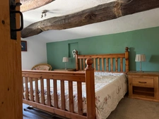 MAISON DE CARACTÈRE EN PIERRE AVEC PISCINE ET SAUNA À LA CAUNETTE