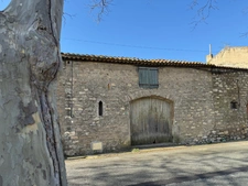 Boutique Organic Vineyard & 4-Suite Guest House – A Turnkey Lifestyle Business