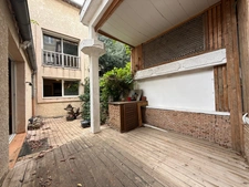 Character Property with Private Courtyard in the Heart of Lézignan-Corbières – 217 m² of Living Space