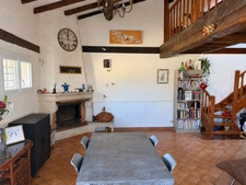 Maison à NÉVIAN — MAISONNETTE EN DUPLEX 163 M², 4 À 5 CHAMBRES, COUR ET GRANDE TERRASSE