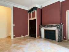 Character Property with Private Courtyard in the Heart of Lézignan-Corbières – 217 m² of Living Space