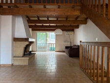 Character Property with Private Courtyard in the Heart of Lézignan-Corbières – 217 m² of Living Space
