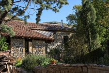 VISSEC – UNE MAISON-REFUGE AU CŒUR DES CAUSSES, À 1H15 DE MONTPELLIER