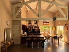 VILLA D'ARCHITECTE DE PLAIN-PIED AVEC JARDIN MÉDITERRANÉEN