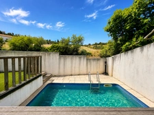 La Maison des Vendangeurs – 4 suites, cheminée et piscine, Corbières