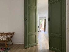 NARBONNE CENTRE HISTORIQUE — MAISON DE VILLE 224 M², COUR INTÉRIEURE, PATIO, BALCON ET TERRASSE
