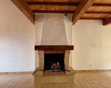 Character Property with Private Courtyard in the Heart of Lézignan-Corbières – 217 m² of Living Space