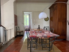ANCIENNE PROPRIÉTÉ VITICOLE AVEC MAISON DE MAÎTRE, REMISE, CHAIS ET DÉPENDANCES