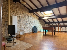 Maison à NÉVIAN — MAISONNETTE EN DUPLEX 163 M², 4 À 5 CHAMBRES, COUR ET GRANDE TERRASSE