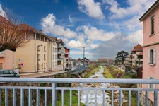 Studio meublé avec mezzanine et terrasse 