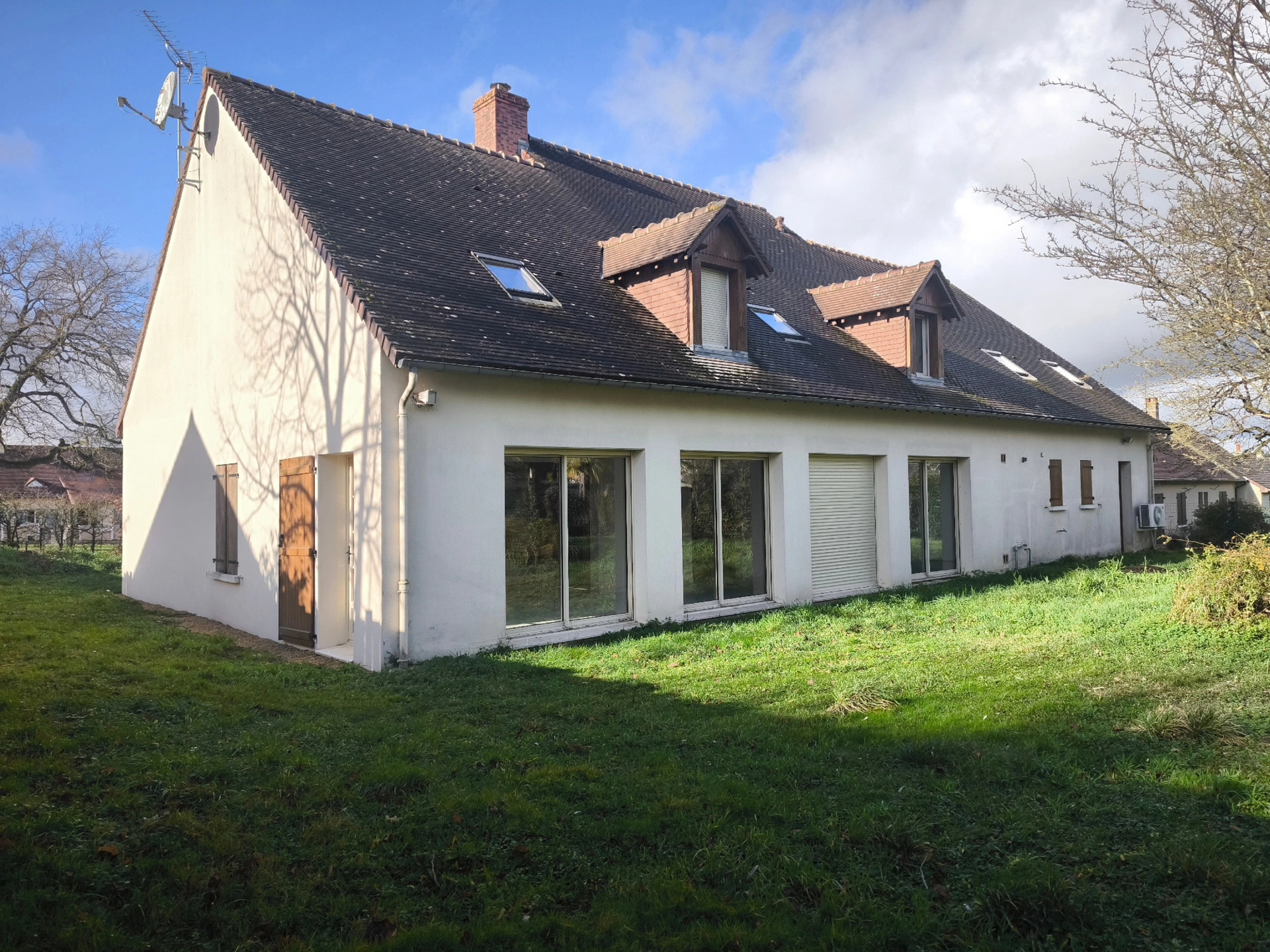 Maison 7 pièces 261 m² · à Solesmes · 261 m² · 239 200 €