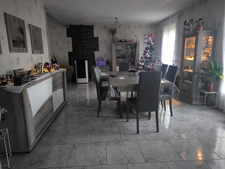 Charmante maison de village avec grand terrain arboré – Proche Sablé-sur-Sarthe