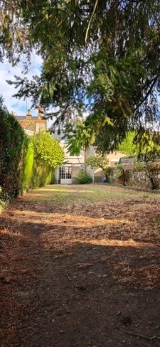 ✨ À VENDRE | Une maison pleine de charme… et de potentiel, proche de Sablé