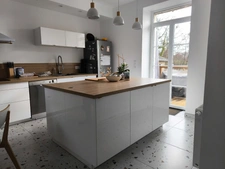 Maison ancienne rénovée avec grand jardin et vue sur la Sarthe – Proche Sablé-sur-Sarthe