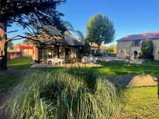 Longère de caractère – 225 m² habitables – Dépendances – Terrain paysagé de plus de 4 000 m²