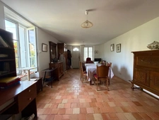 🏡 La Flèche – Maison avec jardin dans un environnement calme, proche commerces et services
