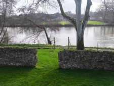 Maison ancienne rénovée avec grand jardin et vue sur la Sarthe – Proche Sablé-sur-Sarthe