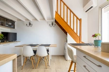 ***AUBAGNE… COMME UNE MAISON… DUPLEX DE CARACTÈRE… 3 CHAMBRES… ESPACES ÉVOLUTIFS… COUP DE CŒUR ASSURÉ***