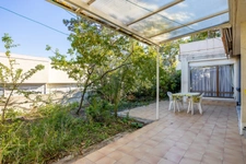 ***VIRTUAL TOUR AVAILABLE UPON REQUEST...VILLA APARTMENT WITH GARDEN...LE COLLET DES COMTES...MARSEILLE 11TH/12TH DISTRICT...DOUBLE GARAGE...NEW PRICE***