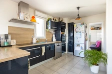 Top floor – Bright 3-bedroom apartment with a 32 m² terrace – Marseille 13th arrondissement, Lacordaire area – Gated community – Parking