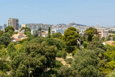 *** MARSEILLE 10ÈME… RÉSIDENCE NOUVEAU PARC VERDILLON… VUE PANORAMIQUE SUR NOTRE-DAME-DE-LA-GARDE ET LES COLLINES… T3/T4 74M² TRAVERSANT… DEUX TERRASSES… ASCENSEUR***