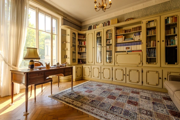 ***VISITE VIRTUELLE DISPONIBLE SUR DEMANDE...LYON 6e…BOULEVARD DES BELGES…APPARTEMENT BOURGEOIS 193 M² À RÉINVENTER…BALCON…ASCENSEUR***