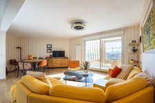 ***VIRTUAL TOUR AVAILABLE UPON REQUEST – MARSEILLE 4TH DISTRICT - 2-BEDROOM APARTMENT 71 m² – TERRACES – UNINTERRUPTED VIEW – PARKING SPACE – LONGCHAMP / CINQ AVENUES – RÉSIDENCE 2000***