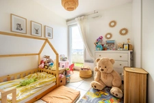 Top floor – Bright 3-bedroom apartment with a 32 m² terrace – Marseille 13th arrondissement, Lacordaire area – Gated community – Parking