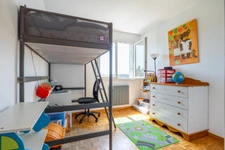***VIRTUAL TOUR AVAILABLE...SUPER ROUVIÈRE...MARSEILLE 9TH DISTRICT...96 M² 5-ROOM APARTMENT...SEA & CALANQUES VIEWS...13TH FLOOR...TERRACE & CELLAR***