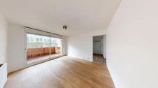 Marseille 8th arrondissement – Escale Borély within walking distance – 2-bedroom apartment with terrace – sold tenanted – gated residence with parking 