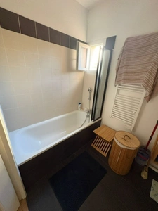 Appartement à vendre 3 pièces ROQUEVAIRE (13)+ TERRASSE 100 M2