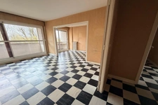 5-room apartment for sale in LE PECQ (78)
